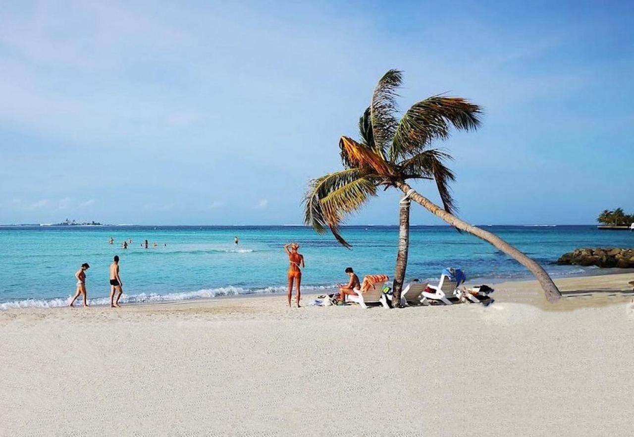 Adroit Beach Inn Guraidhoo  Exteriér fotografie