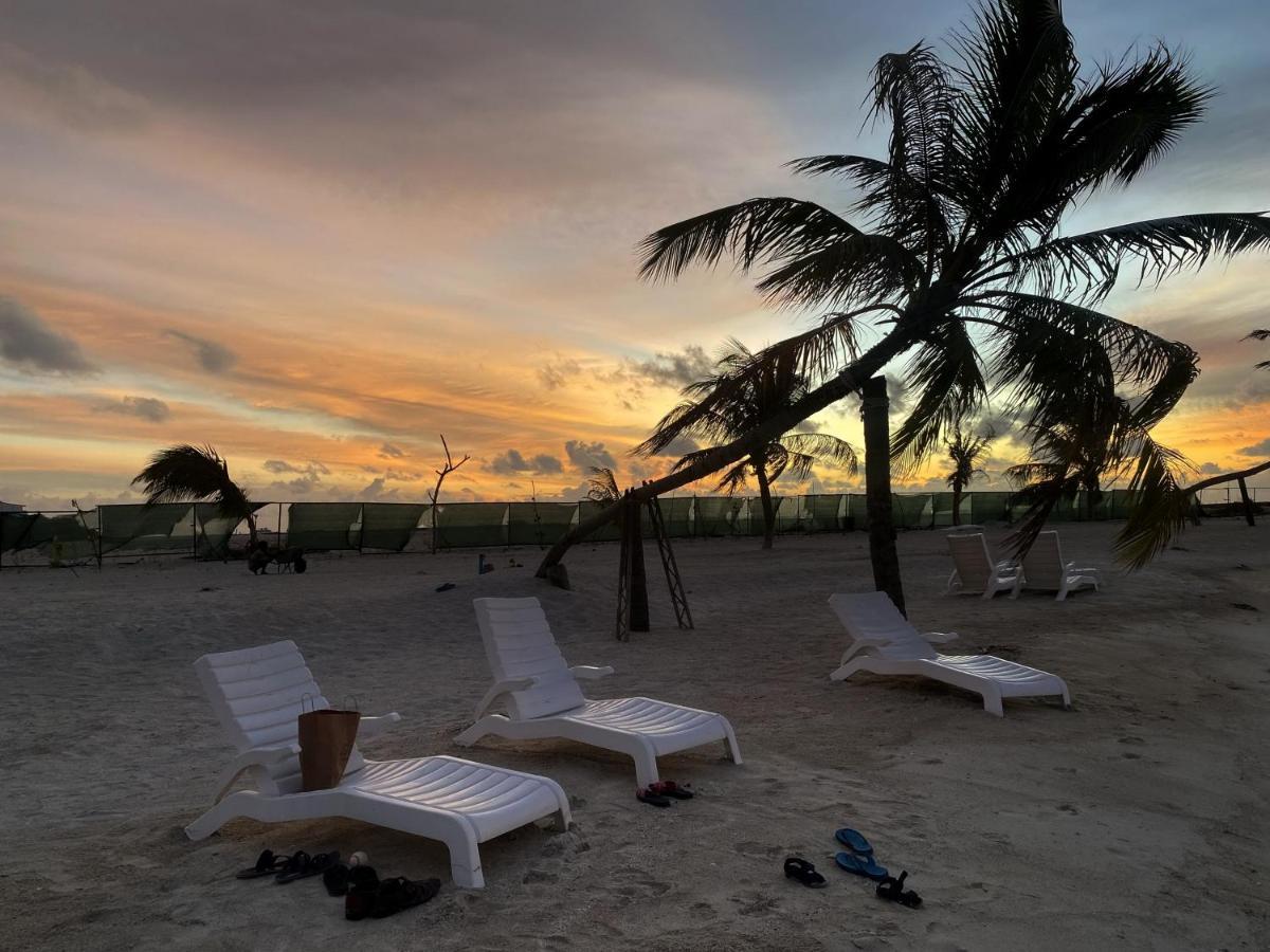 Adroit Beach Inn Guraidhoo  Exteriér fotografie